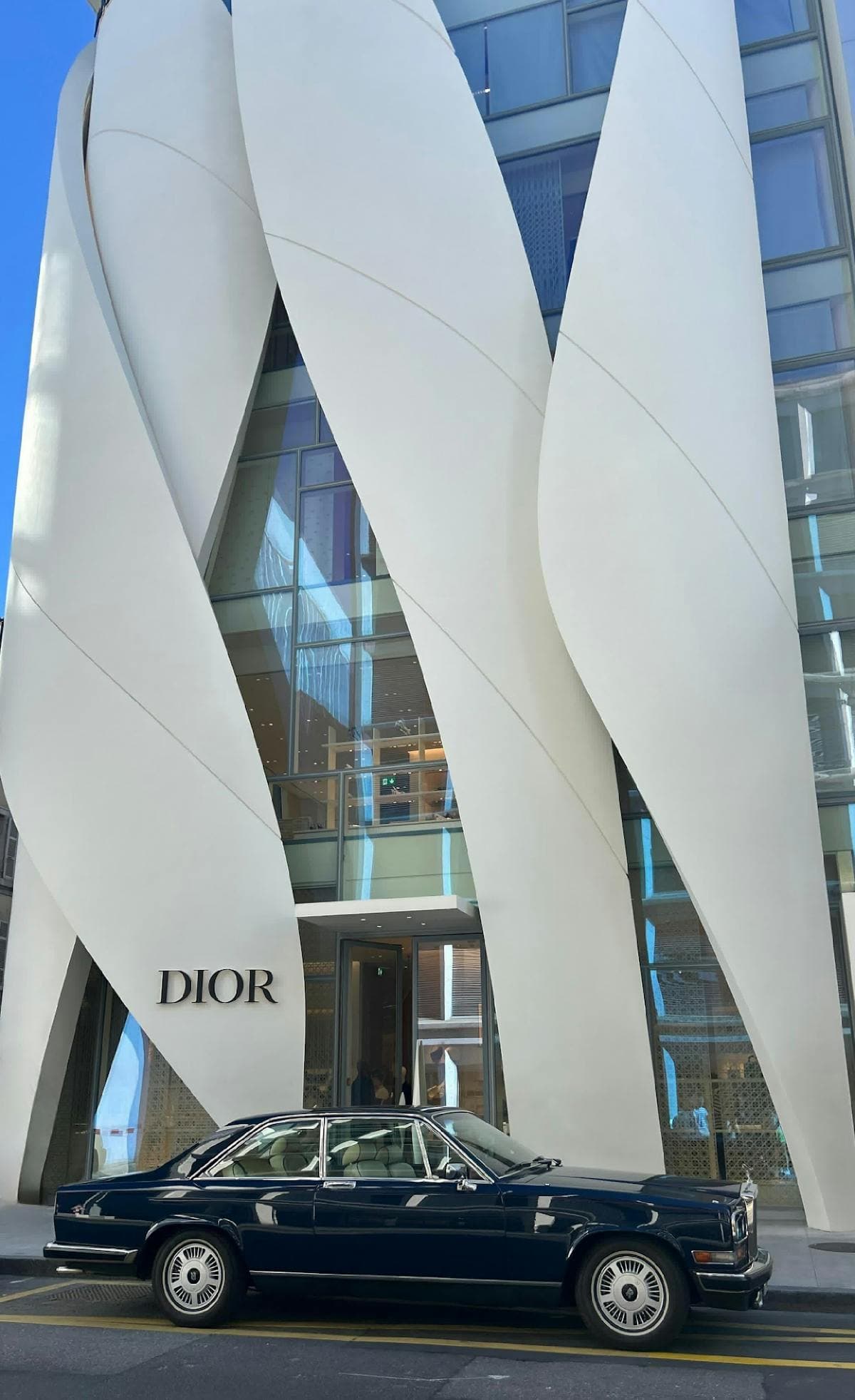 Personal shopping chauffeur Palacio de Hierro